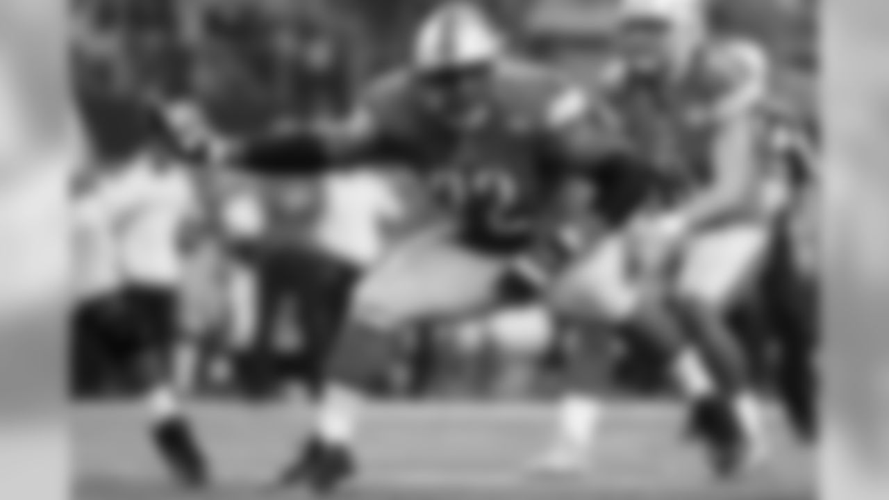 Laken Tomlinson