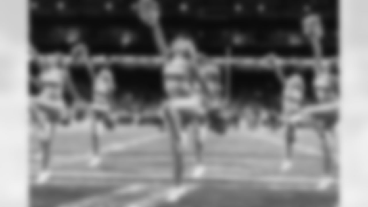 The Detroit Lions Cheerleaders during a NFL football game against the Chicago Bears on Sunday, January 1, 2023 in Detroit, MI. (Mike Ferdinande/Detroit Lions).