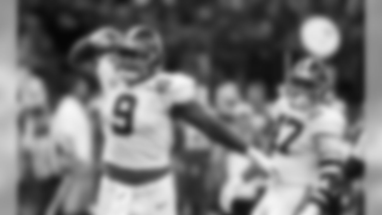 DL Da'Shawn Hand (9) | Alabama
