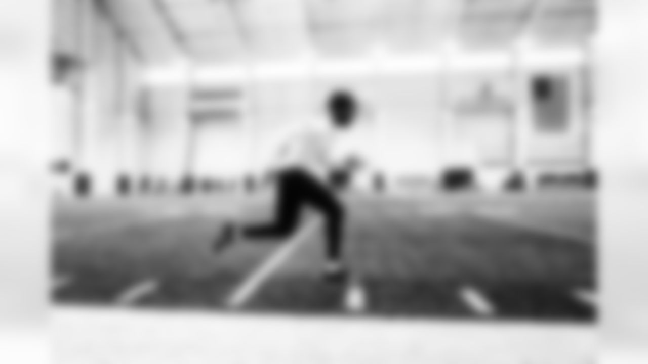 Detroit Lions cornerback Ifeatu Melifonwu (26) during a morning workout at the Lions training facility in Allen Park, MI on May 2, 2022. (Jeff Nguyen/Detroit Lions)