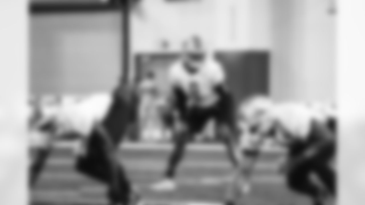 Detroit Lions linebacker Jamie Collins Sr. (8) during Lions Training Camp at the Training Facility in Allen Park, MI on August 9th, 2021. (Jeff Nguyen/Detroit Lions)