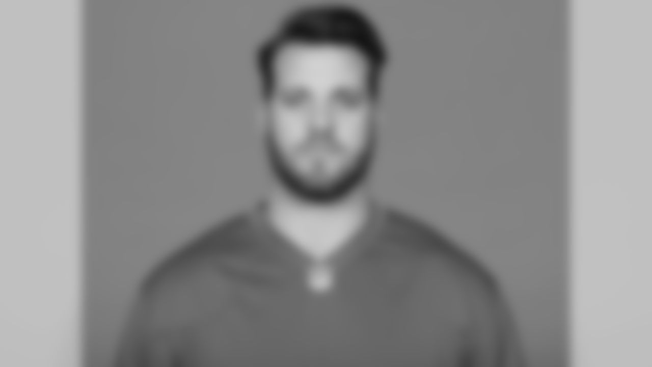 Taylor Decker