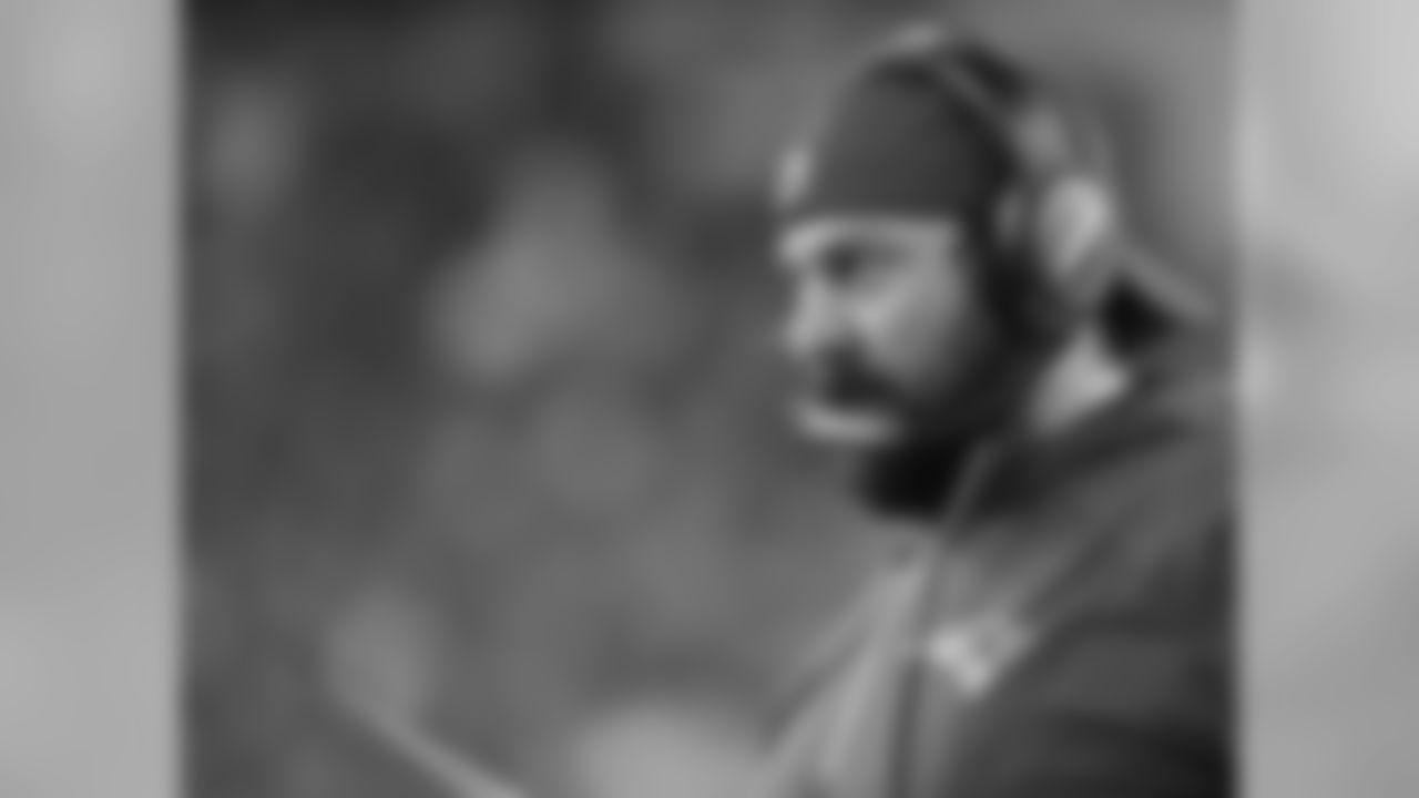 Lions Head Coach Matt Patricia spent 14 seasons with the Patriots (2004-17) before becoming Detroit's head coach on Feb. 5, 2018. Initially joining New England as a coaching assistant in 2004, Patricia served as an assistant offensive line coach in 2005, linebackers coach from 2006- 10, safeties coach in 2011 and defensive coordinator from 2012-17. Patricia helped the Patriots capture three Super Bowl championships, six AFC Conference championships and 13 AFC East Division championships.