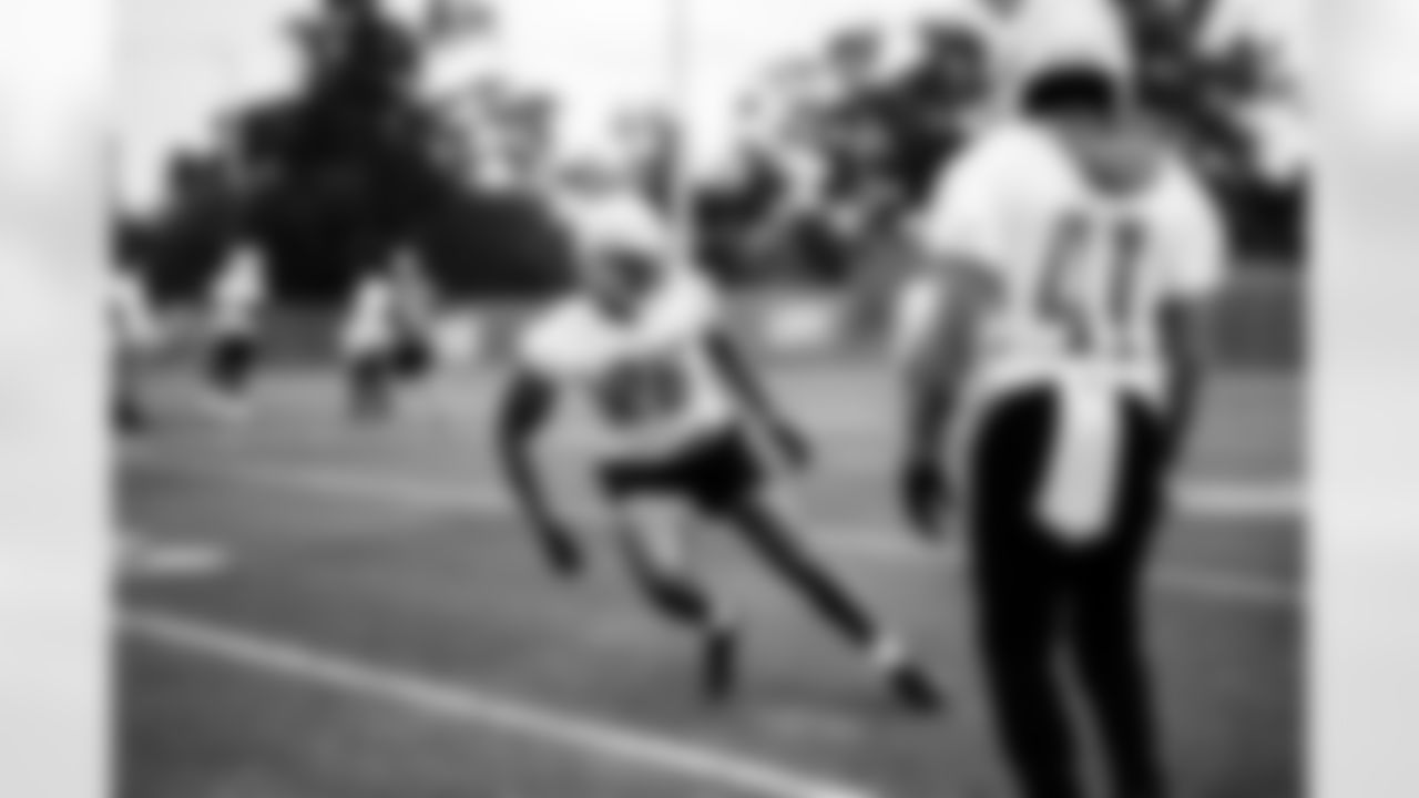 Detroit Lions cornerback Ifeatu Melifonwu (26) during OTAs at the Lions training facility in Allen Park, MI on May 25, 2022. (Jeff Nguyen/Detroit Lions)