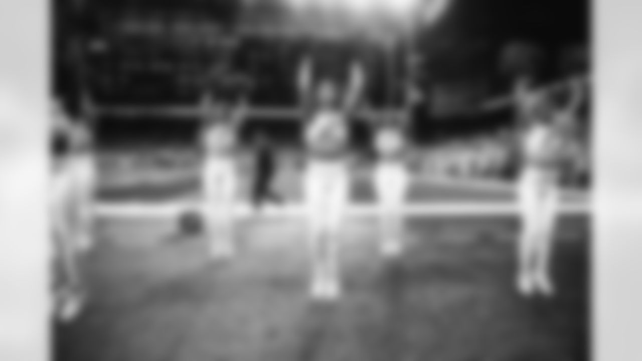 Detroit Lions Cheerleaders during a NFL football game against the Chicago Bears on Thursday, November 24, 2021 in Detroit, MI. (Mike Ferdinande/Detroit Lions).