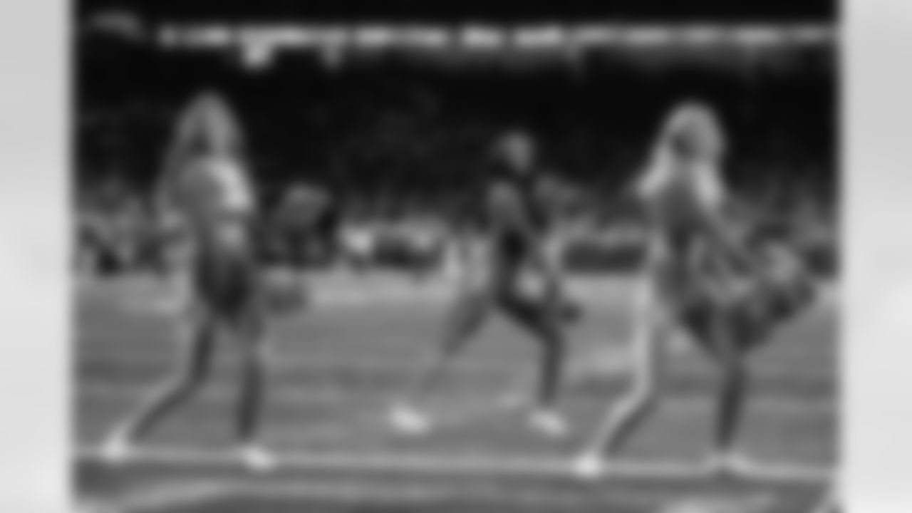 The Detroit Lions Cheerleaders during a NFL football game against the Chicago Bears on Sunday, January 1, 2023 in Detroit, MI. (Mike Ferdinande/Detroit Lions).