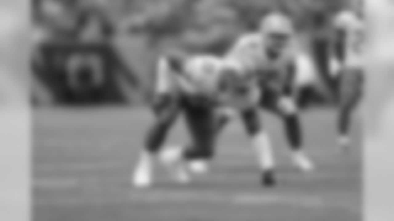 Dwight Freeney