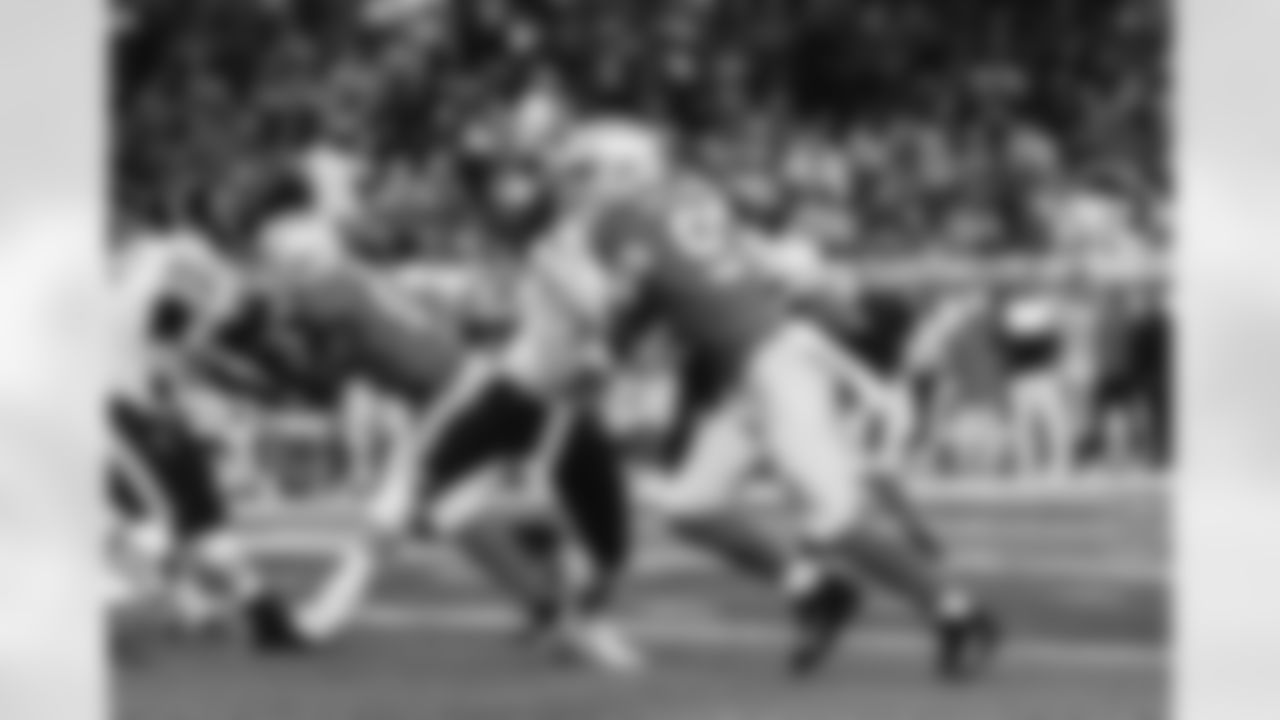 Detroit Lions defensive lineman Aidan Hutchinson (97) during a NFL football game against the Chicago Bears on Sunday, January 1, 2023 in Detroit, MI. (Jeff Nguyen/Detroit Lions).