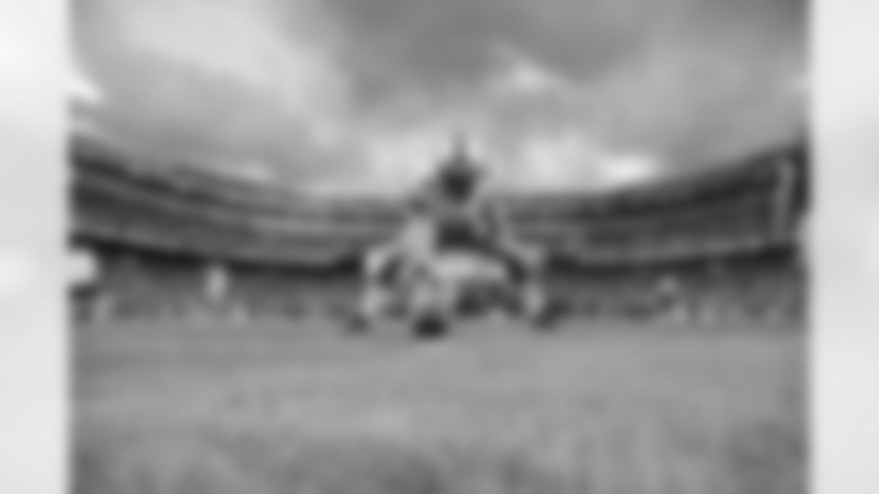 Detroit Lions long snapper Don Muhlbach (48)