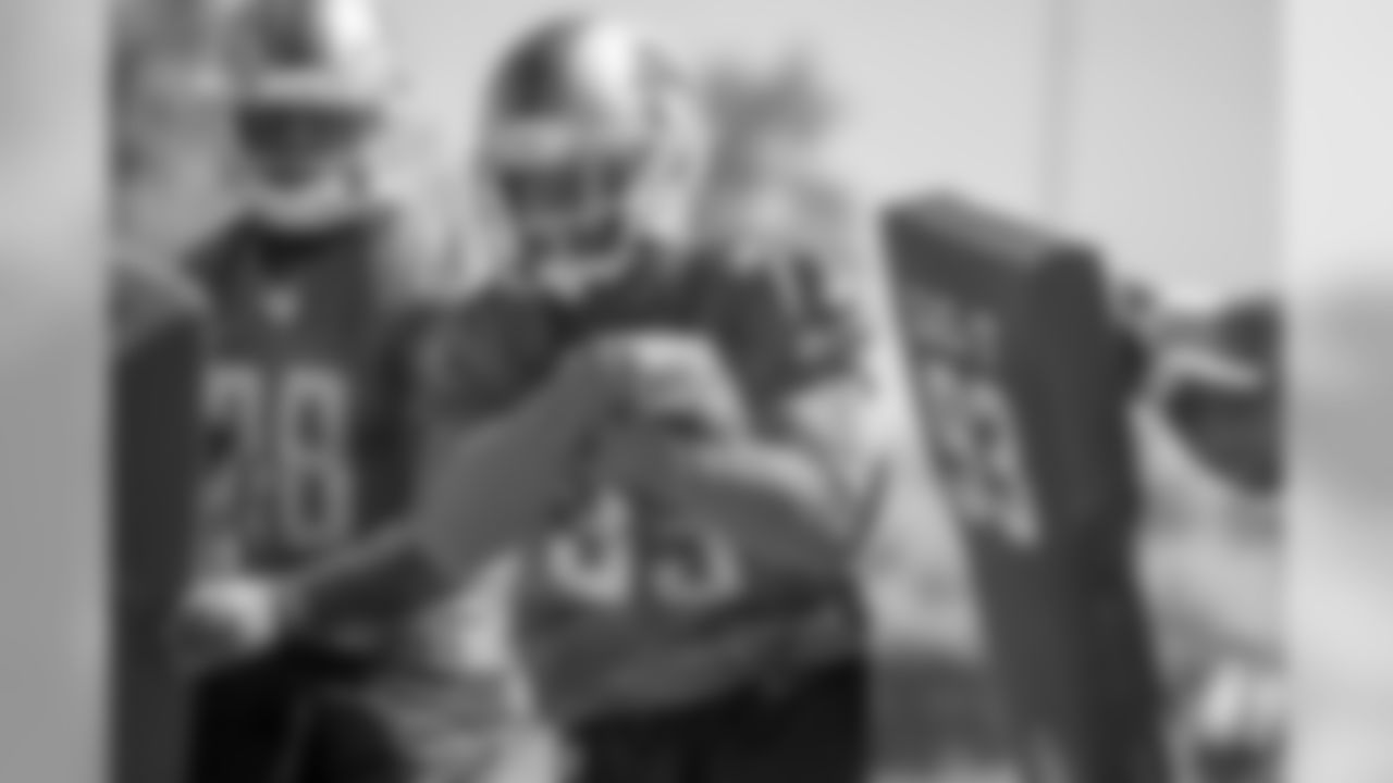 Mike James: Unrestricted