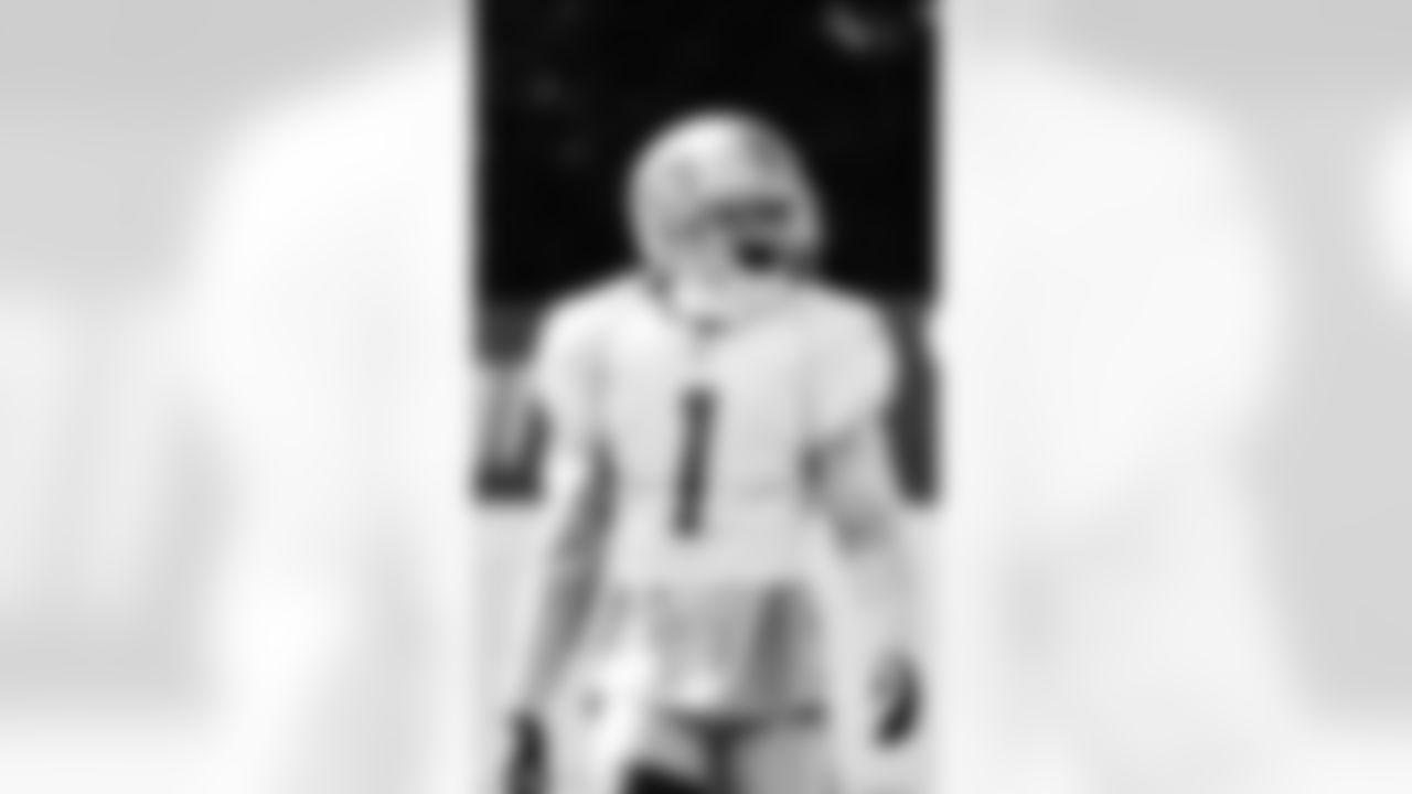 Detroit Lions cornerback Cameron Sutton (1) during practice at the Lions training facility in Allen Park, MI on October 3, 2023. (Jeff Nguyen/Detroit Lions)