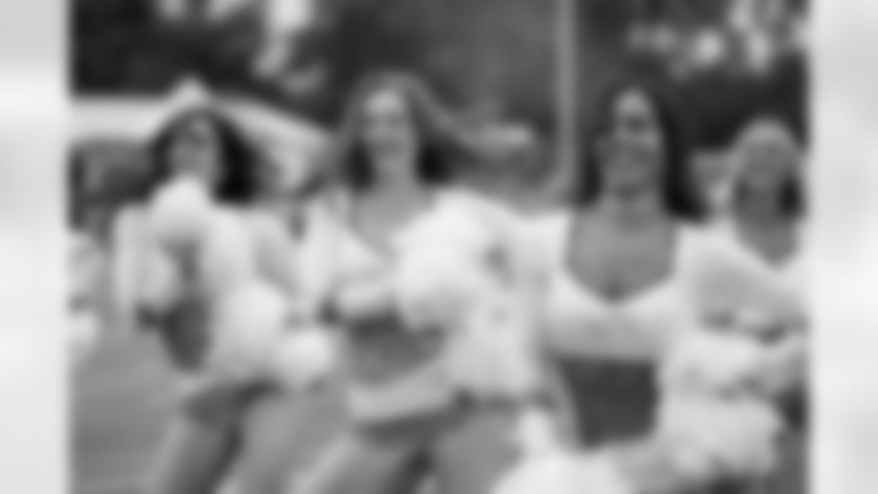 Cheerleaders