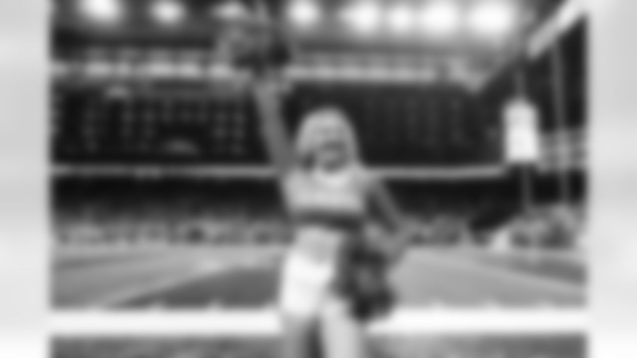 The Detroit Lions Cheerleaders during a NFL football game against the Chicago Bears on Sunday, January 1, 2023 in Detroit, MI. (Mike Ferdinande/Detroit Lions).