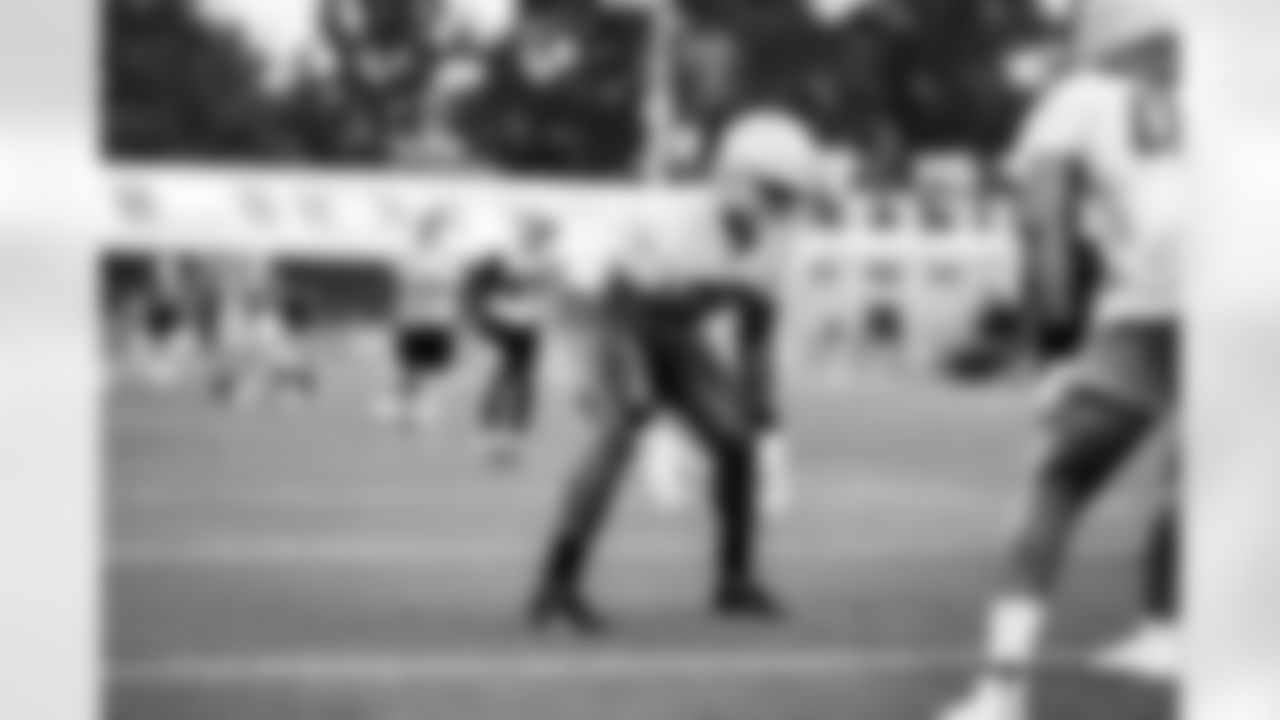 Detroit Lions defensive end Trey Flowers (90) during Lions Training Camp at the Training Facility in Allen Park, MI on July 29th, 2021. (Jeff Nguyen/Detroit Lions)