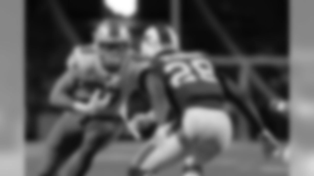 Packers TE **Robert Tonyan** (left) spent the 2017 offseason with the Lions.
