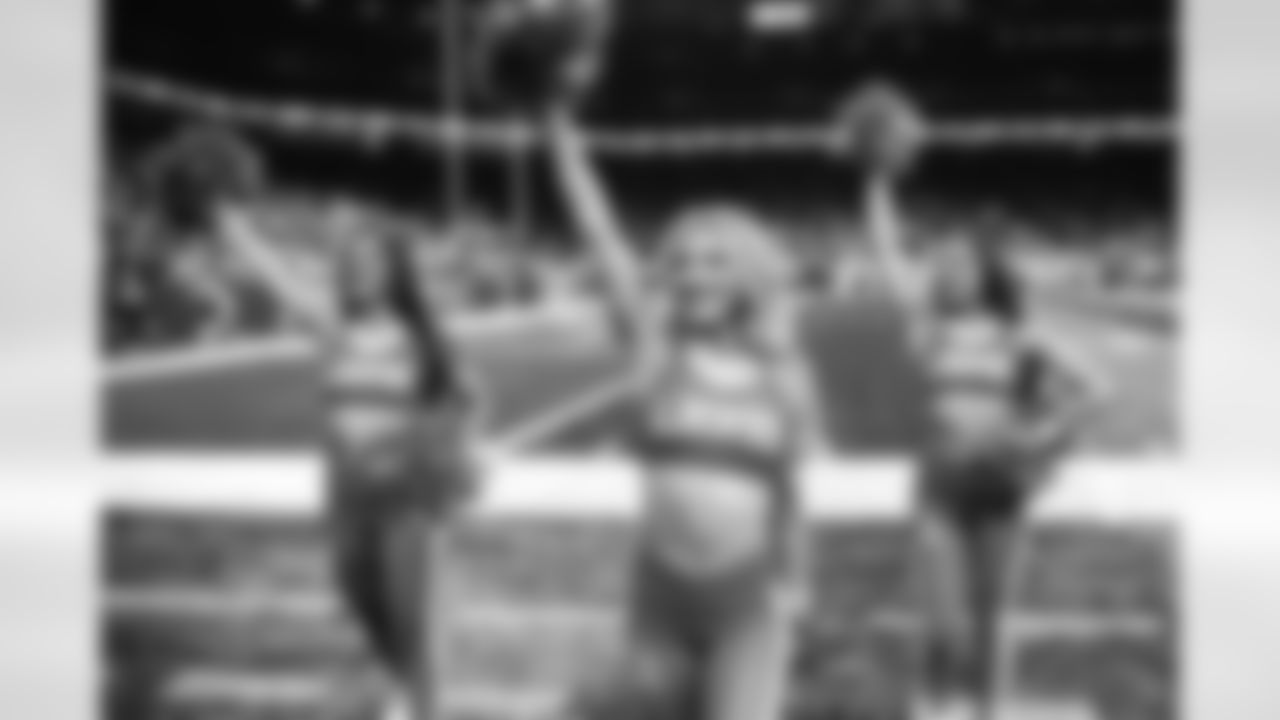 Detroit Lions Cheerleaders perform during a NFL football game against the Buffalo Bills on Thursday, November 24, 2022 in Detroit, MI. (Mike Ferdinande/Detroit Lions).