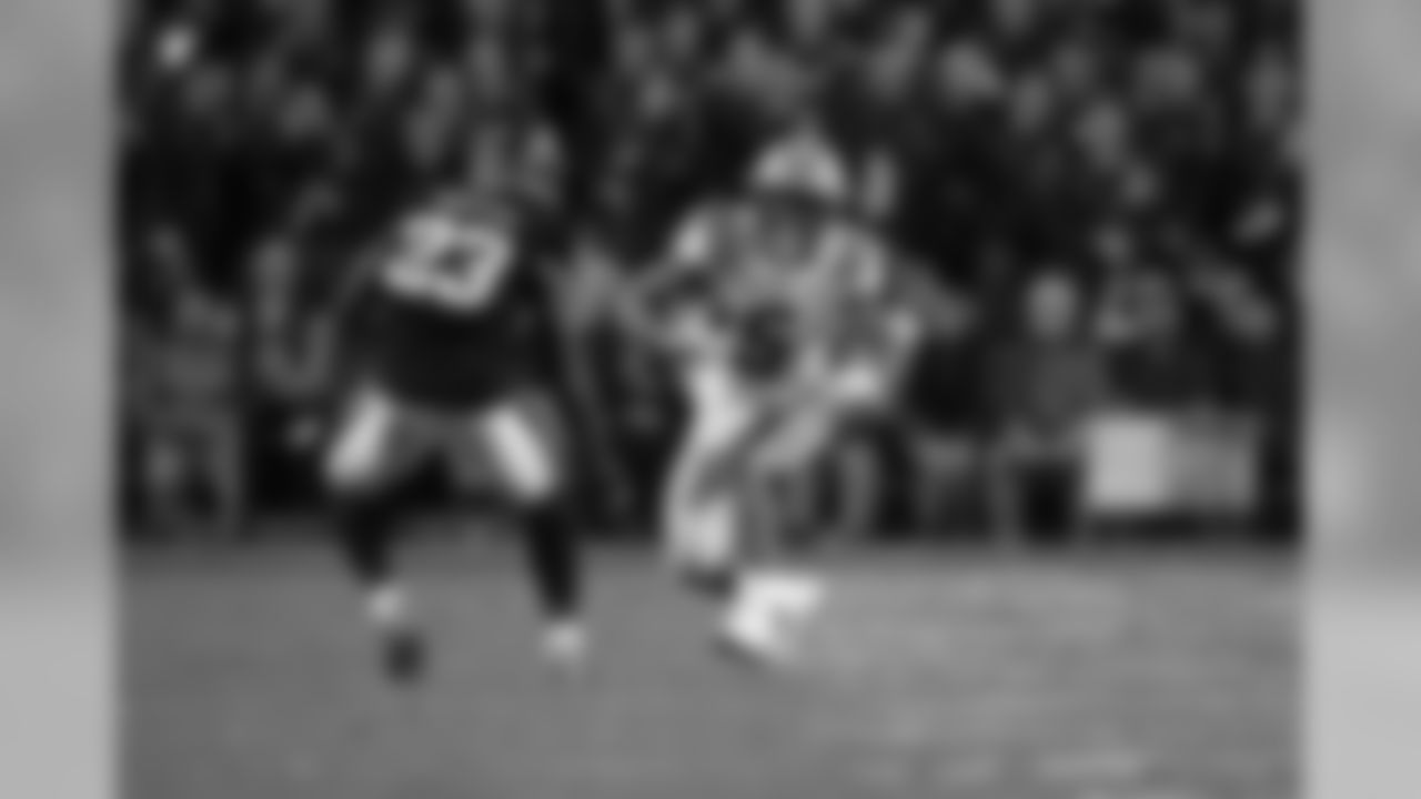 View photos of NFL prospect Derrius Guice.
