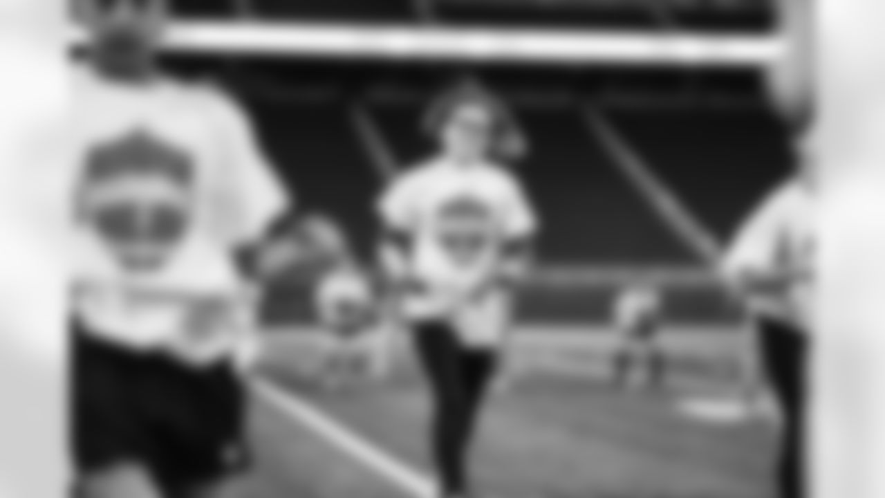 Girls Flag Football Clinic at Ford Field in Detroit, MI on March 28, 2023. (Jeff Nguyen/Detroit Lions)