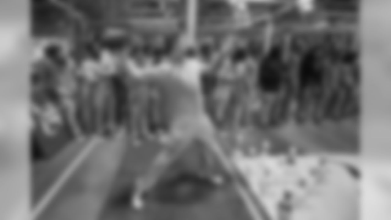 Fowling 9