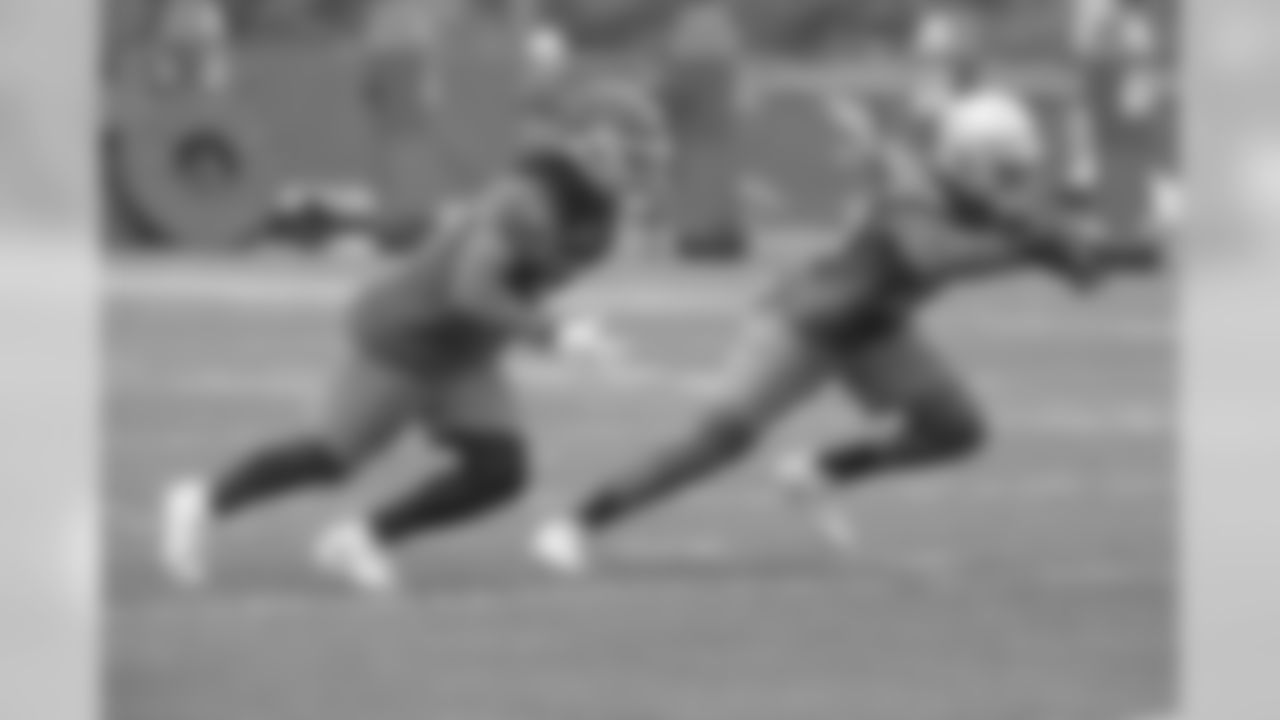 Detroit Lions linebacker Jahlani Tavai (51) during Day 4 of OTAs on Wednesday, May 29, 2019 in Allen Park, Mich. (Detroit Lions via AP)
