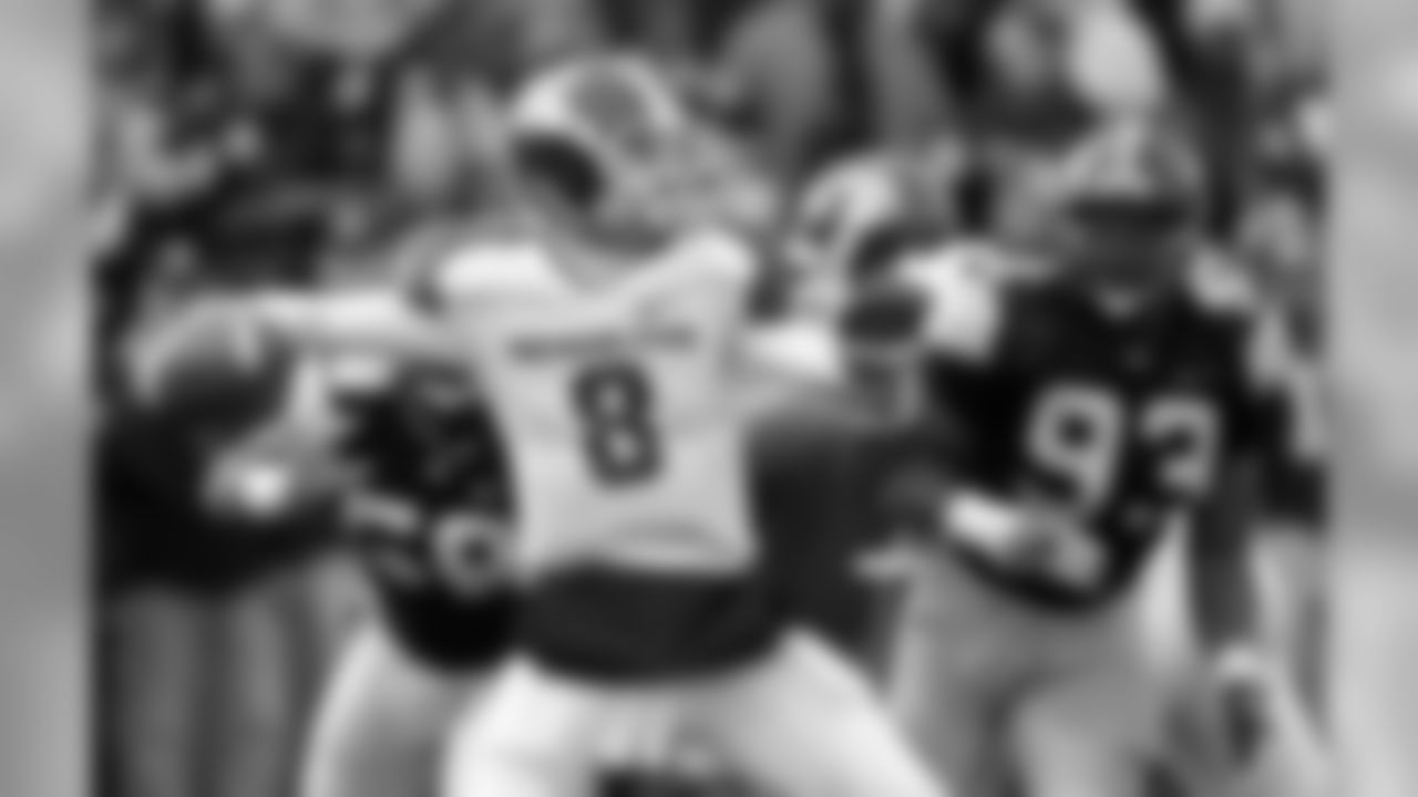 DT Mike Daniels (93) | Iowa