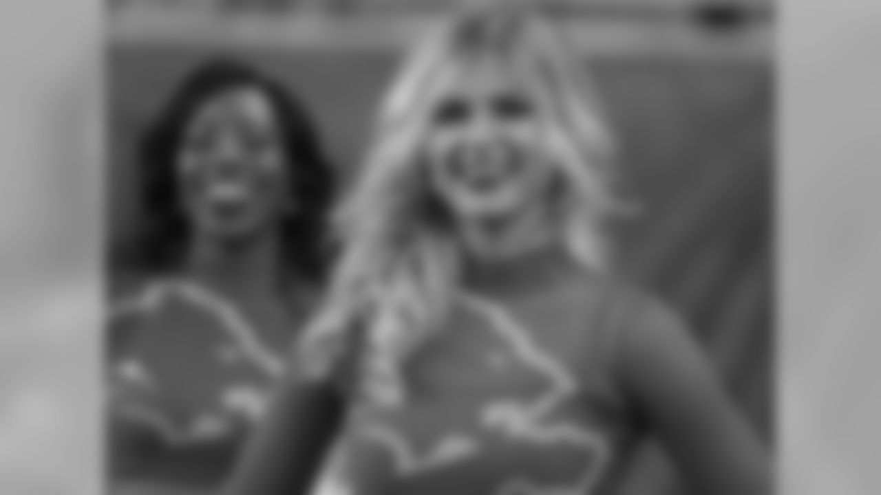 Detroit Lions Cheerleaders during a NFL football game between the Detroit Lions and the Chicago Bears on Thursday, Nov. 22, 2018 in Detroit. (Detroit Lions via AP).