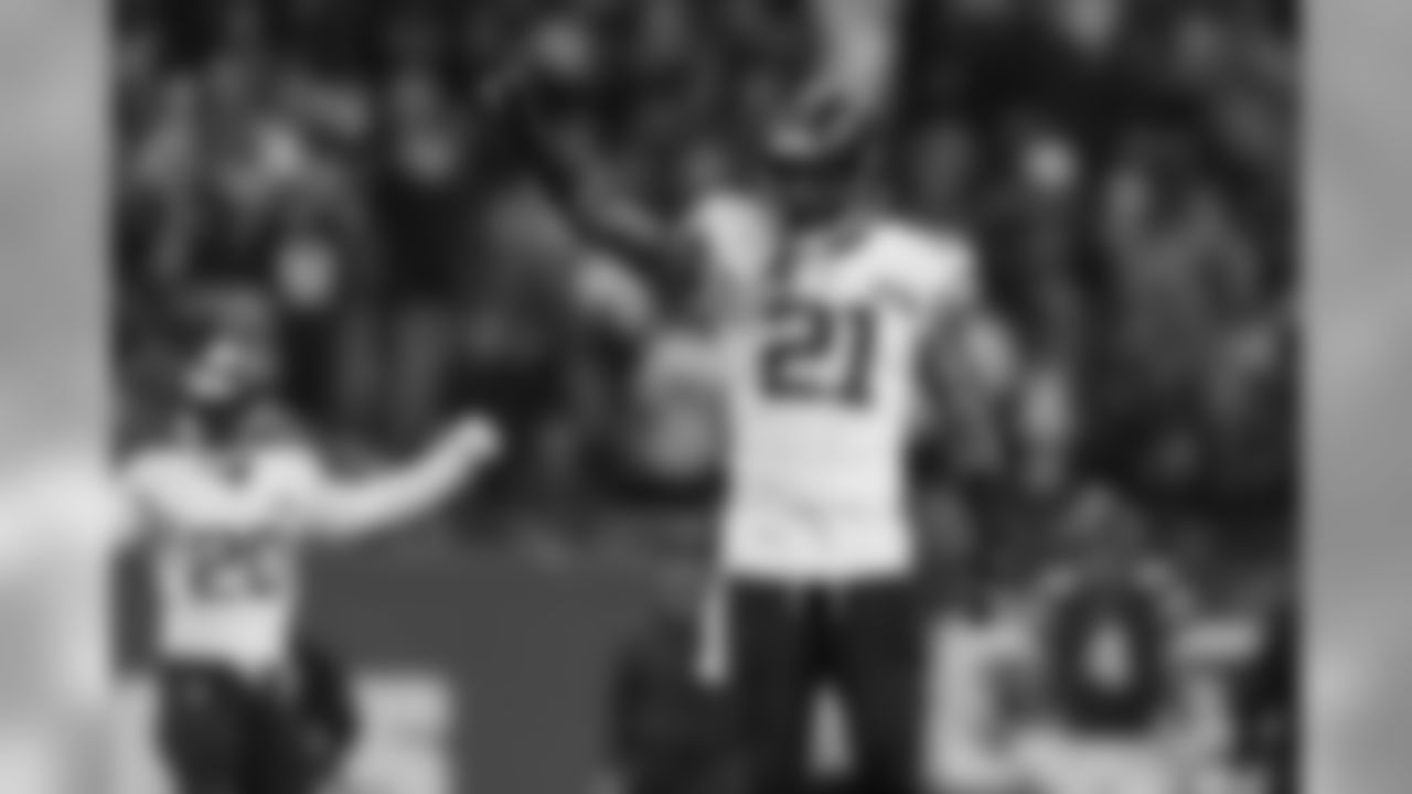 S HaHa Clinton-Dix
Backed up by Deon Bush