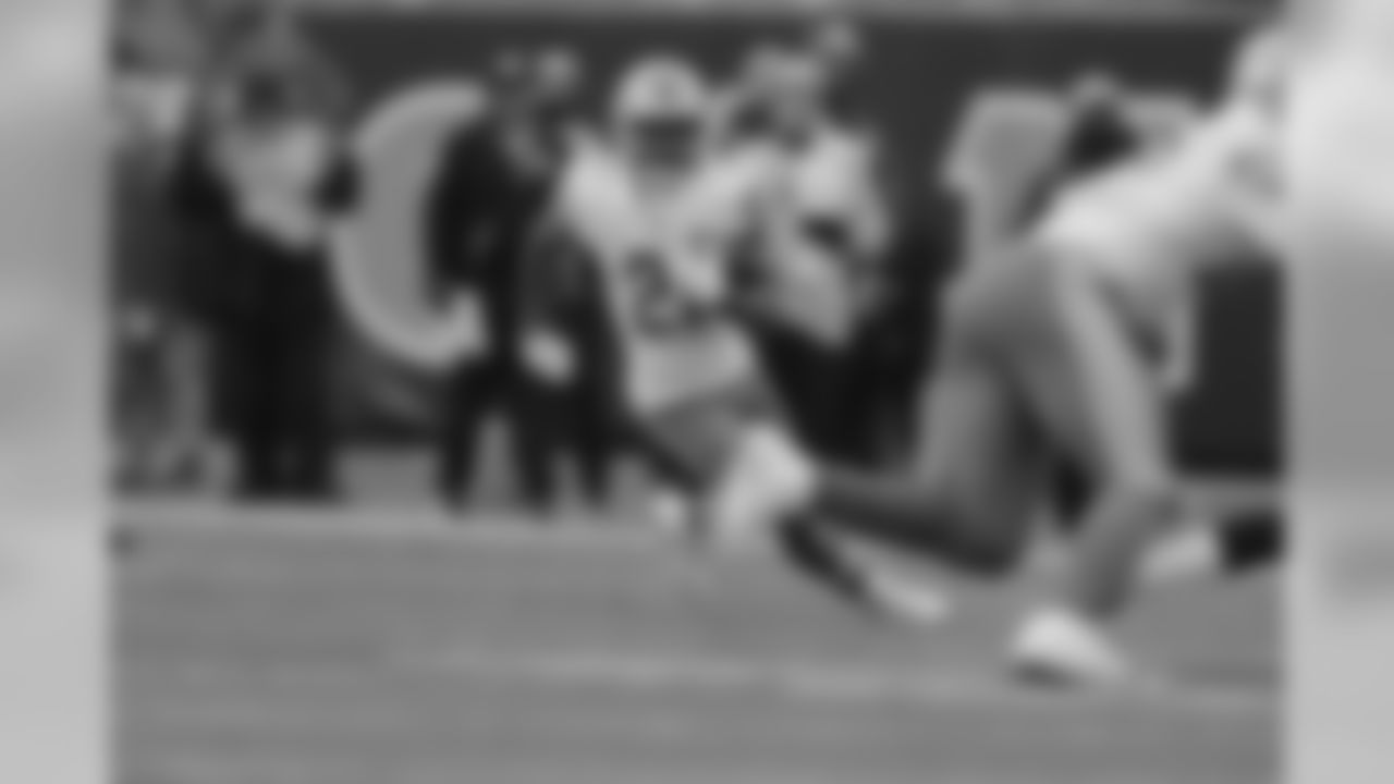 Ameer Abdullah