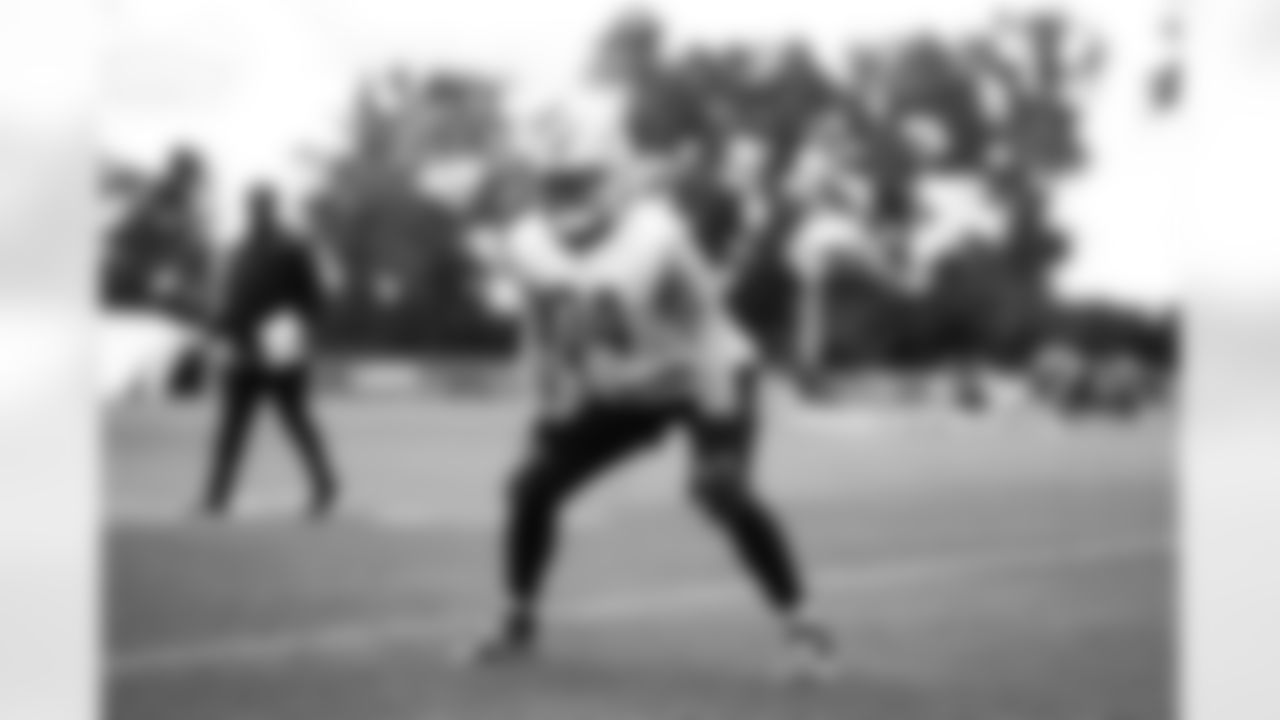 Detroit Lions linebacker Alex Anzalone (34) during practice at the Lions Training Facility in Allen Park, MI on September 22, 2022. (Jeff Nguyen/Detroit Lions)