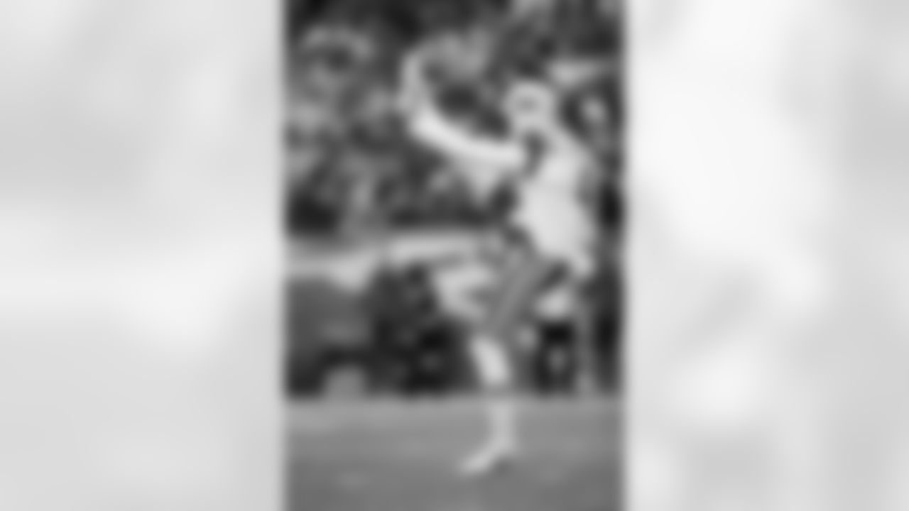 P Lachlan Edwards