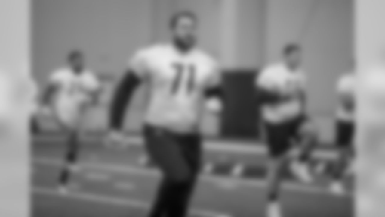 Detroit Lions tackle Rick Wagner (71) during voluntary minicamp practice at the Detroit Lions training facility on Tuesday, April 24, 2018 in Allen Park, Mich. (Detroit Lions via AP)
