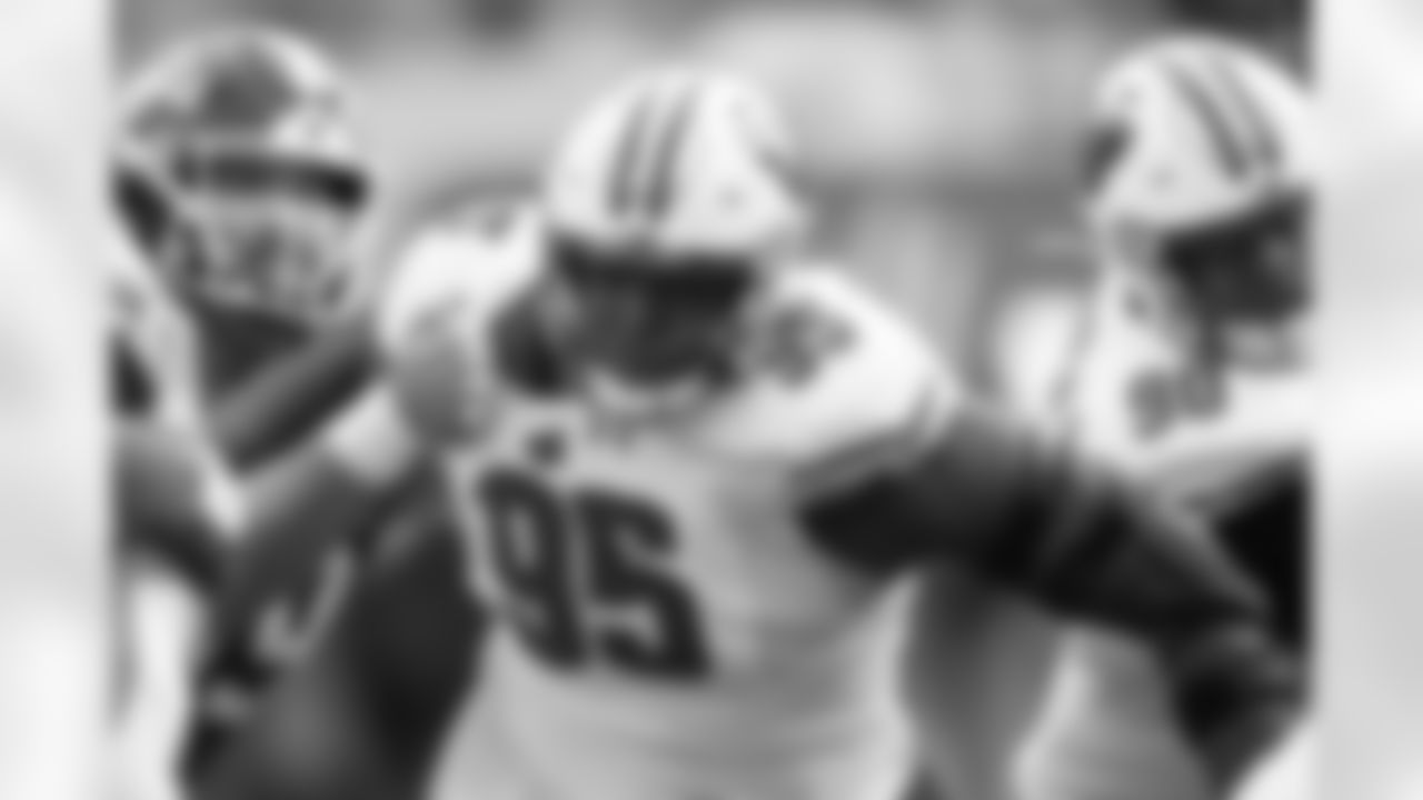 Wisconsin nose tackle Keeanu Benton plays during the first half of an NCAA college football game against Michigan State, Saturday, Oct. 15, 2022, in East Lansing, Mich. (AP Photo/Carlos Osorio)