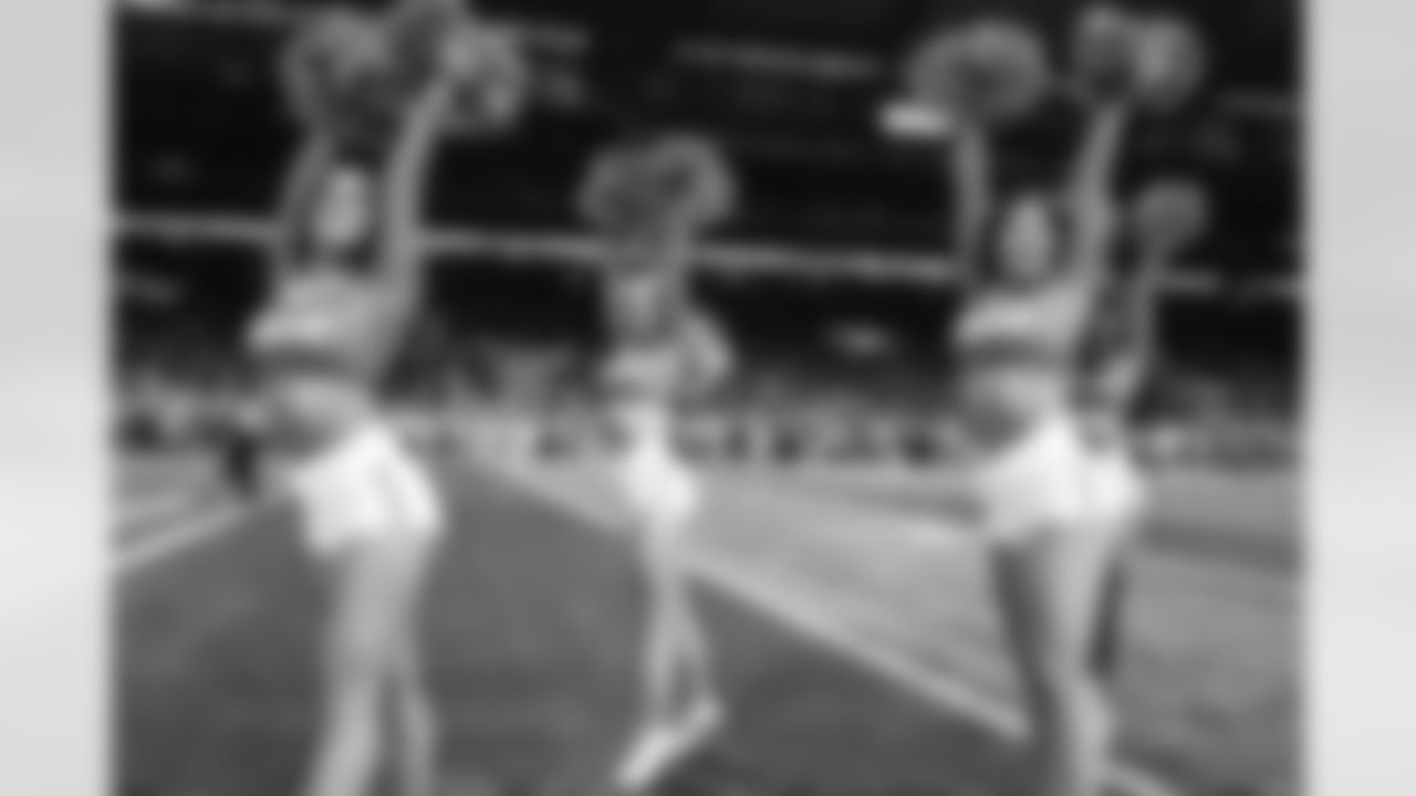 The Detroit Lions Cheerleaders during a NFL football game against the Chicago Bears on Sunday, January 1, 2023 in Detroit, MI. (Mike Ferdinande/Detroit Lions).