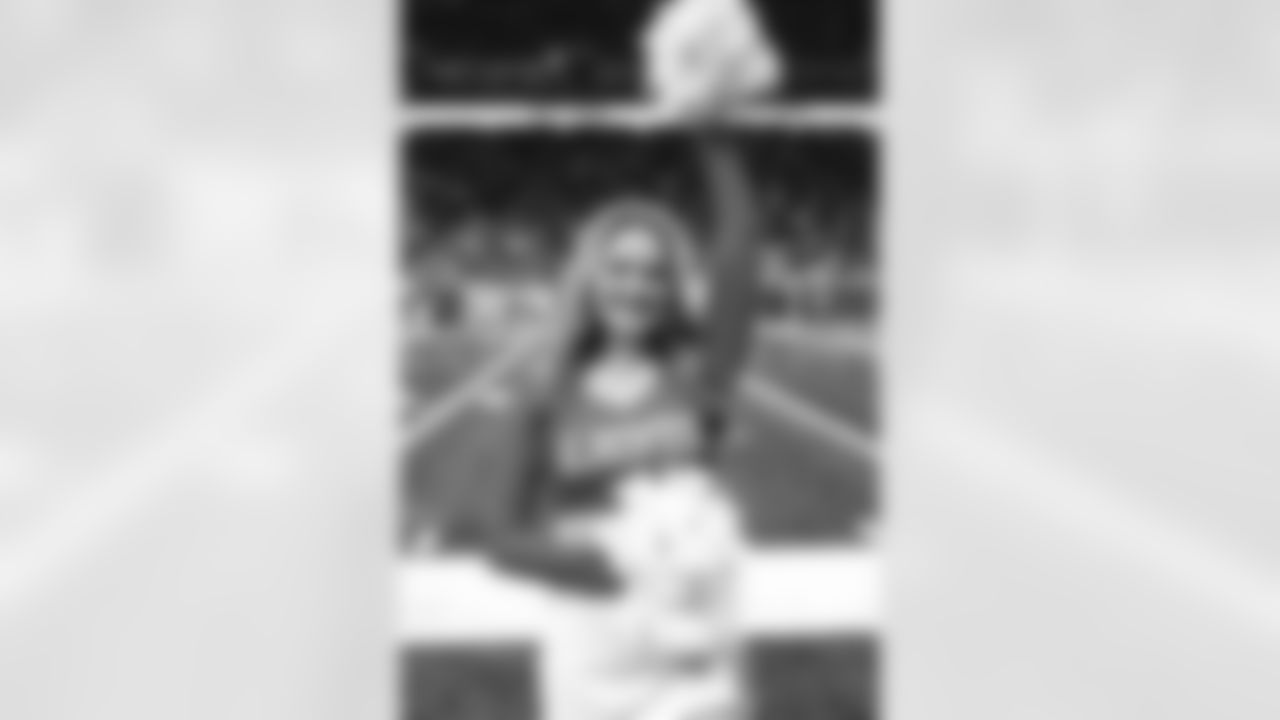 Detroit Lions Cheerleaders perform during a NFL game against the Atlanta Falcons on Sunday, Sept. 24, 2023 in Detroit, MI. (Mike Ferdinande/Detroit Lions)