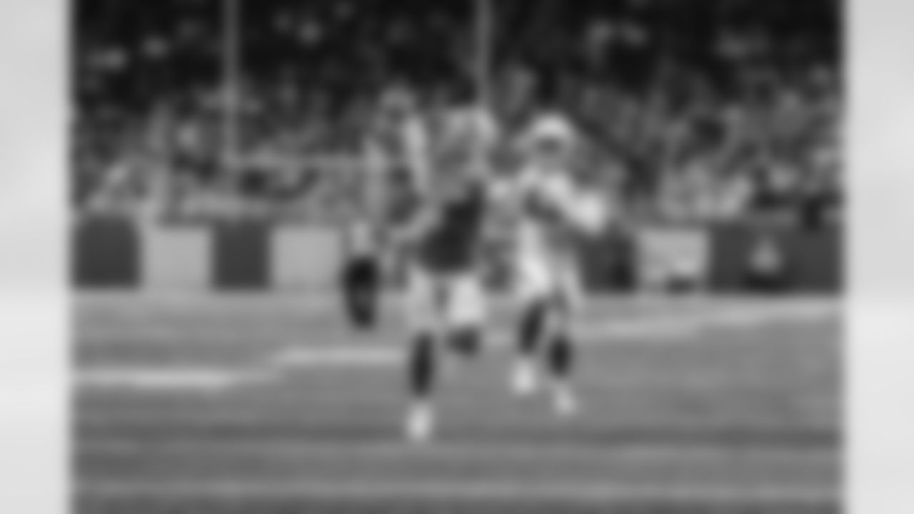 Detroit Lions wide receiver Amon-Ra St. Brown (14) scores a touchdown during a NFL football game against the Arizona Cardinals on Sunday, December 19, 2021 in Detroit, MI. (Jeff Nguyen/Detroit Lions).
