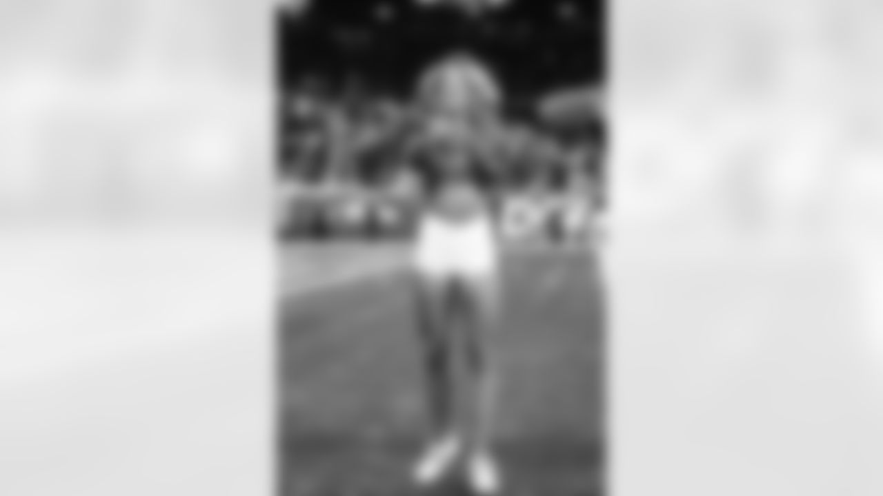 The Detroit Lions Cheerleaders during a NFL football game against the Chicago Bears on Sunday, January 1, 2023 in Detroit, MI. (Mike Ferdinande/Detroit Lions).