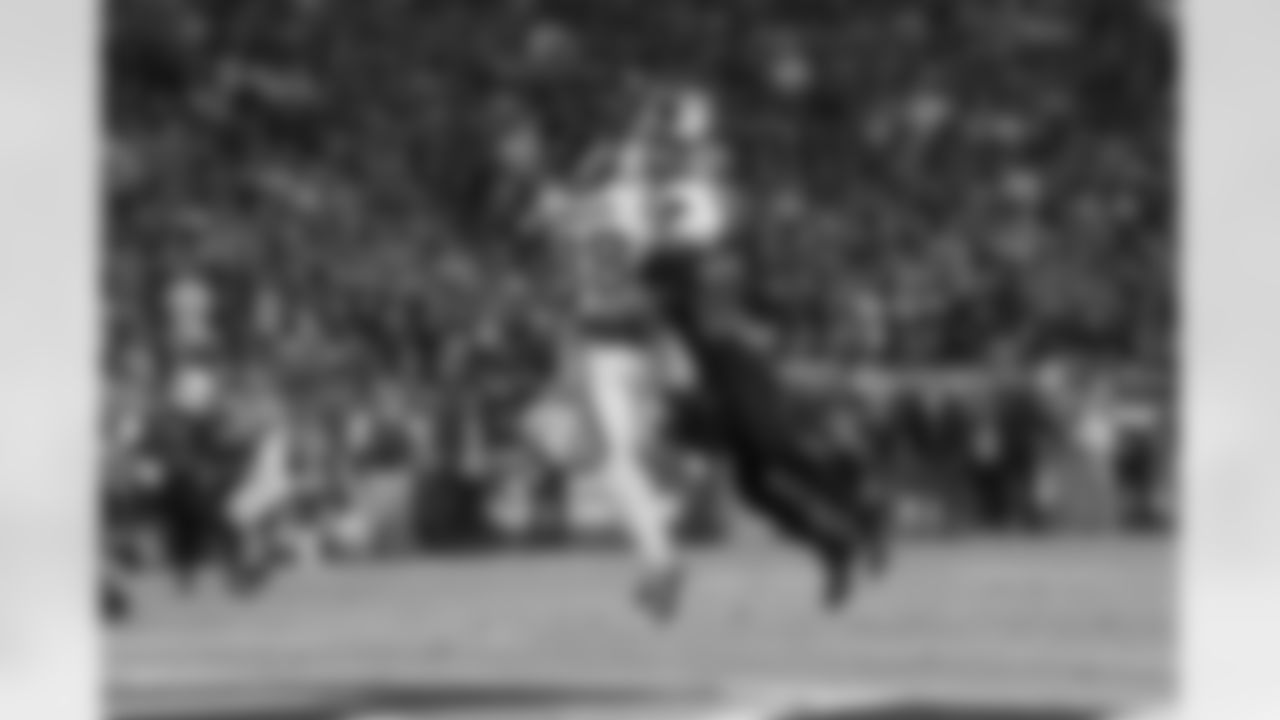 Tight end Jimmy Graham
