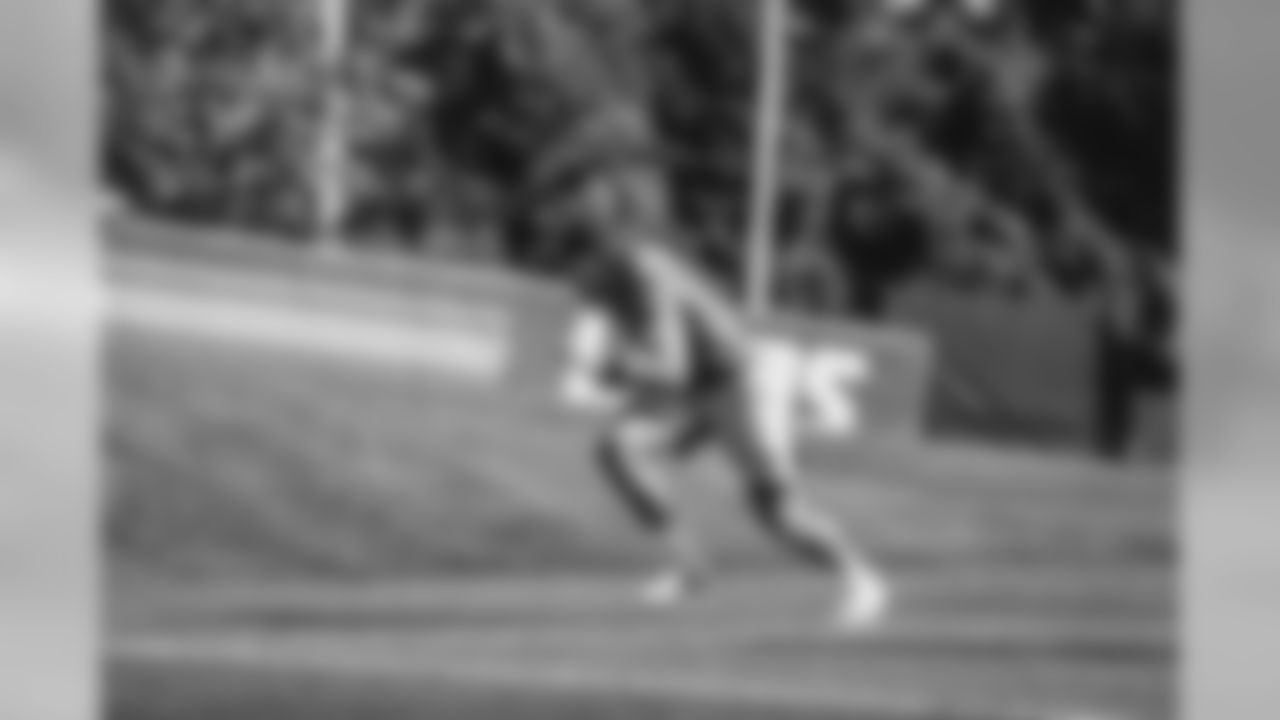 Detroit Lions tight end T.J. Hockenson (88) during workouts Allen Park Training Facility in Allen Park, MI on August 10, 2020. (Jeff Nguyen/Detroit Lions)