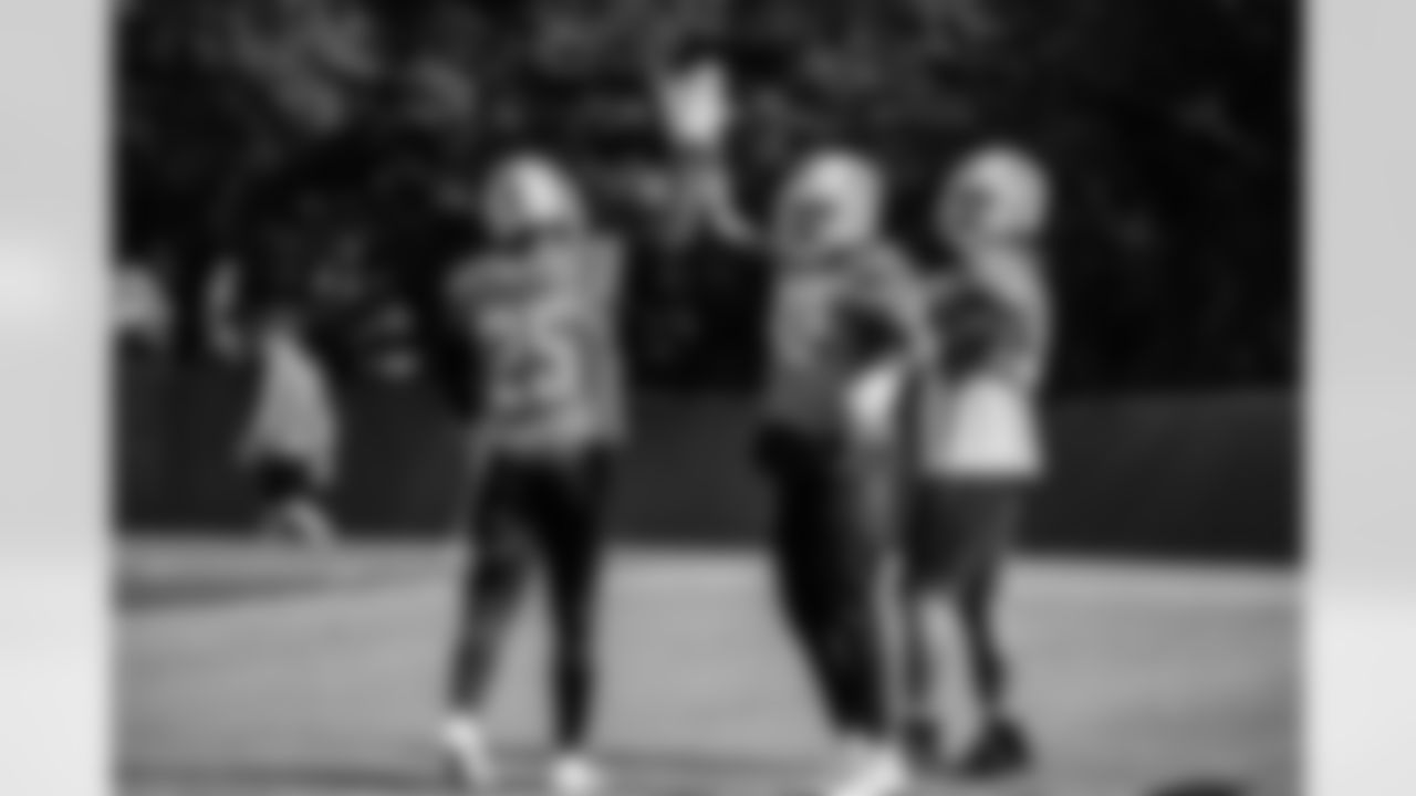 Detroit Lions safety Will Harris (25) Detroit Lions linebacker Jarrad Davis (40) during Lions practice at the Training Facility in Allen Park, MI on September 25, 2020. (Jeff Nguyen/Detroit Lions)