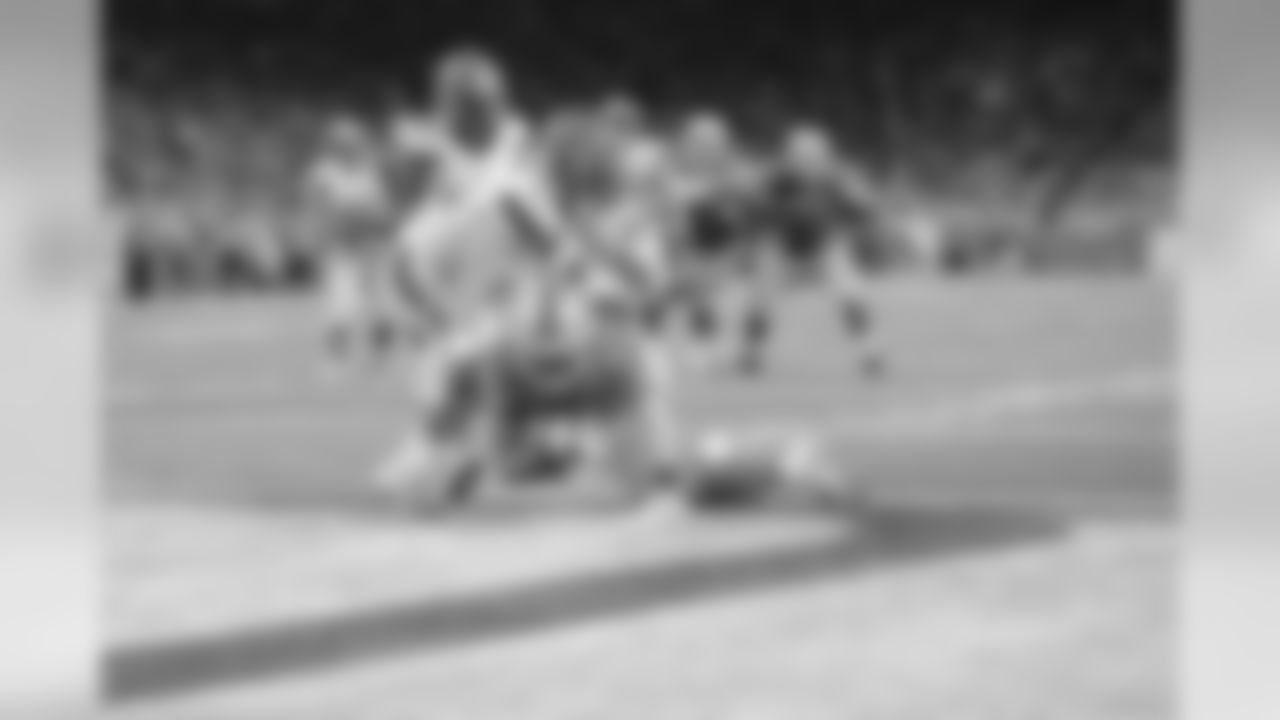 8-yard catch, Week 10 vs. Cleveland