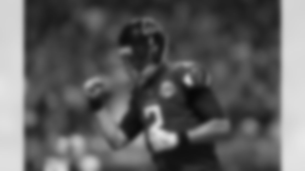 Backed up by 8 Matt Schaub