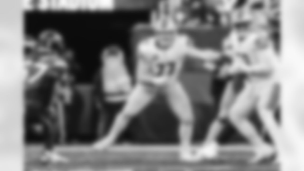Detroit Lions center Frank Ragnow (77) during a NFL football game against the New York Jets on Sunday, December 18, 2022 in East Rutherford, NJ. (Josh Mandujano/Detroit Lions).