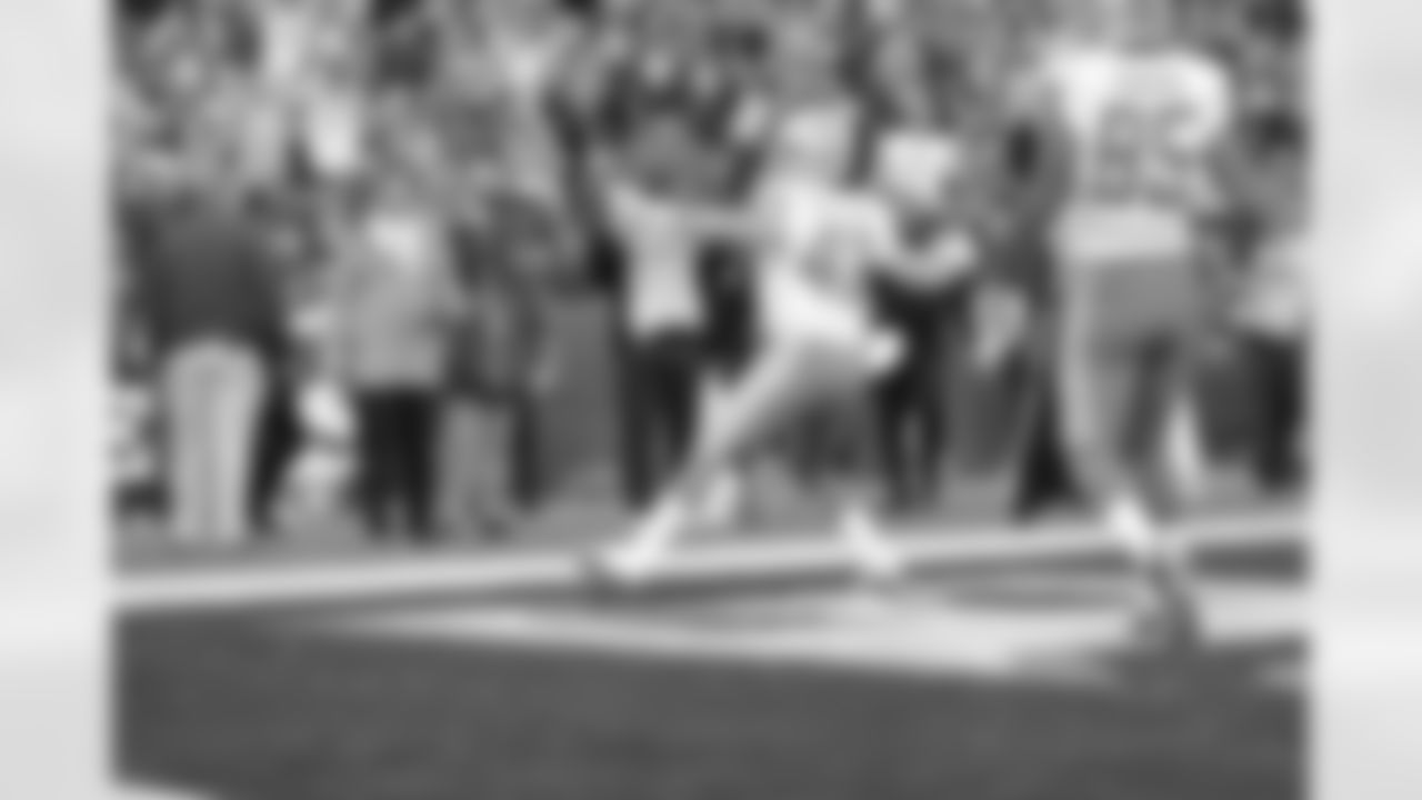 1-yard catch, Week 13 at Baltimore