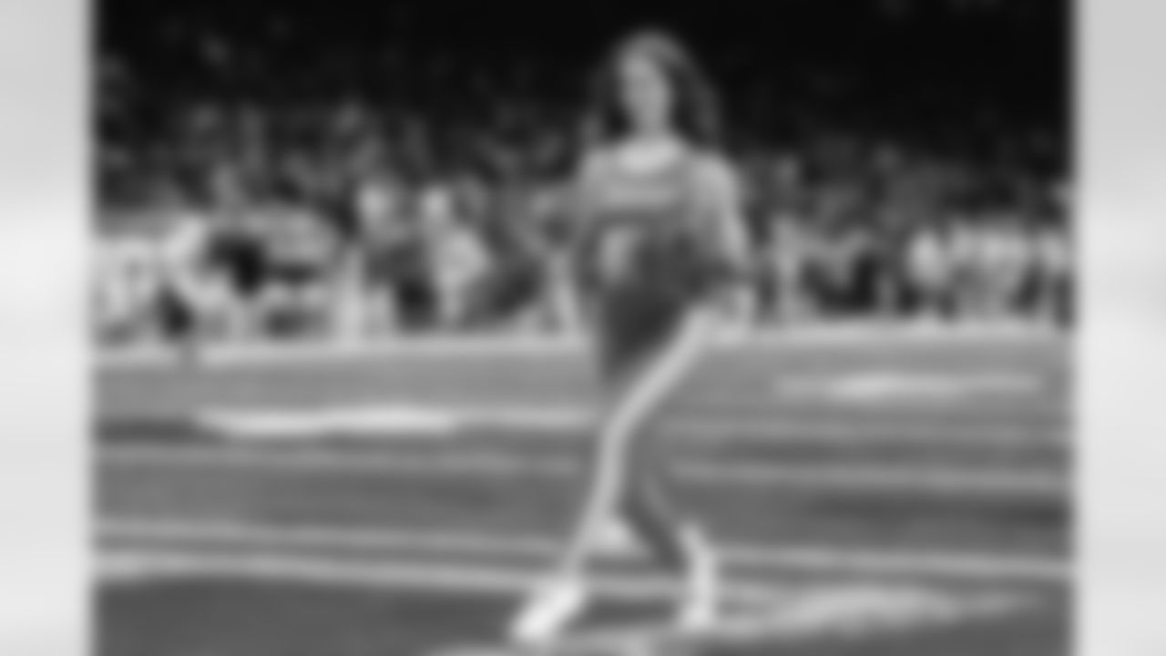Detroit Lions Cheerleaders perform during a NFL football game against the Buffalo Bills on Thursday, November 24, 2022 in Detroit, MI. (Mike Ferdinande/Detroit Lions).