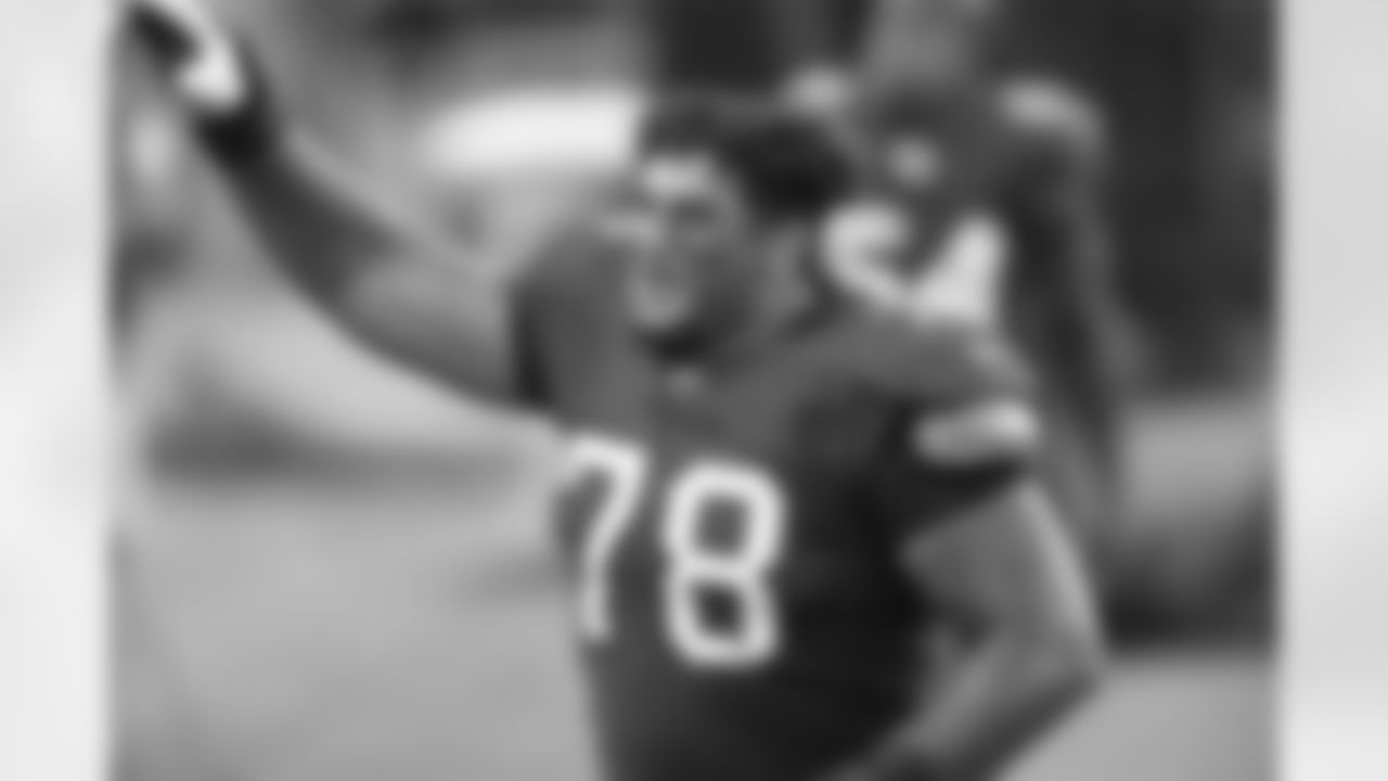 RT: Tristan Wirfs
Backed up by Joe Haeg