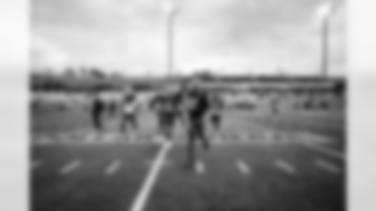 Georgia corner back Derion Kendrick, Sam Houston State corner back Zyon McCollum during Senior Bowl practice on February 1, 2022. (Jeff Nguyen/Detroit Lions)