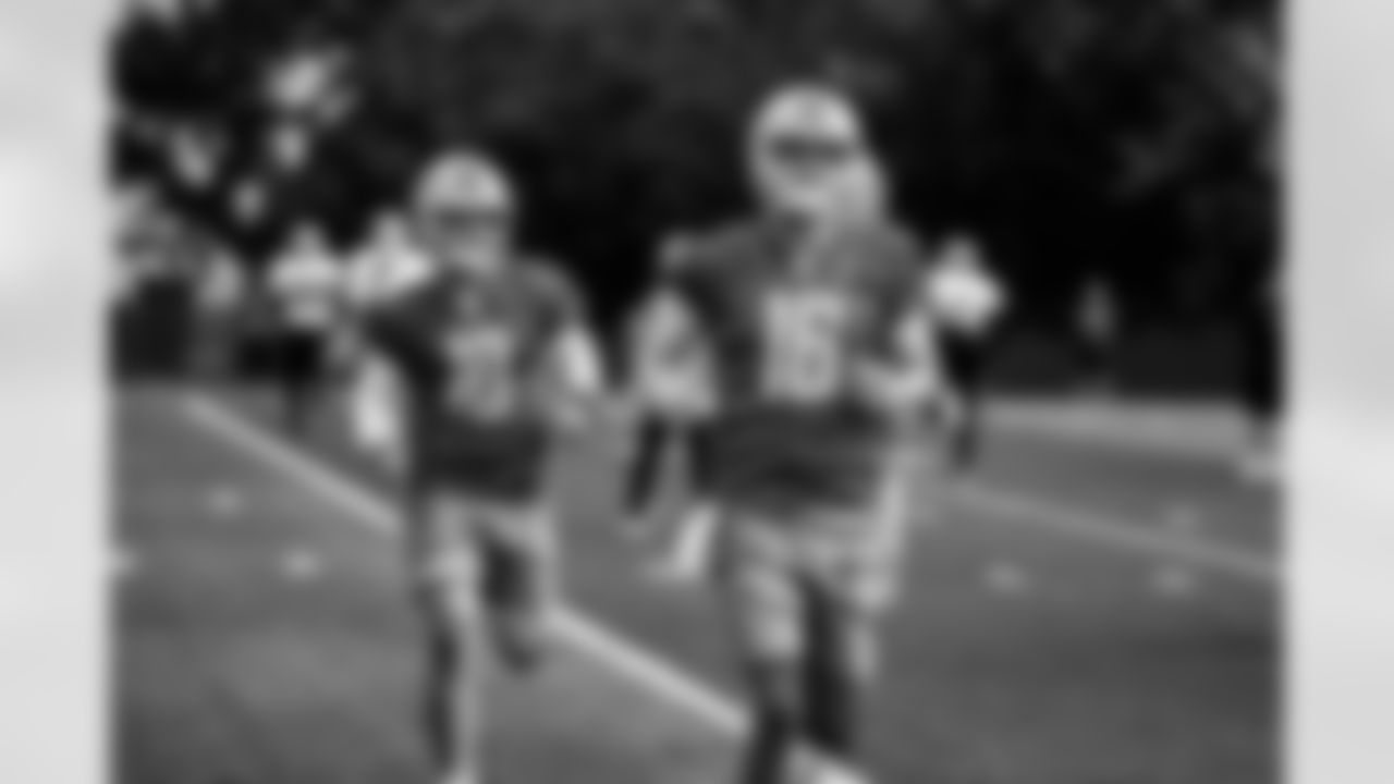 Detroit Lions quarterback Jared Goff (16) Detroit Lions quarterback David Blough (10) during Lions practice at the Training Facility in Allen Park, MI on September 15, 2021. (Jeff Nguyen/Detroit Lions)