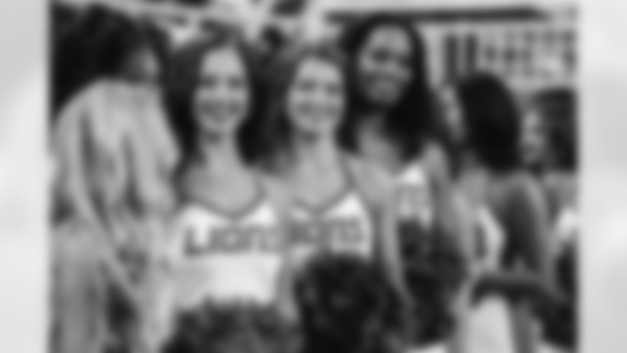Cheerleaders during a NFL football preseason game against the Buffalo Bills on Friday, August 13, 2021 in Detroit, MI. (Jeff Nguyen/Detroit Lions).