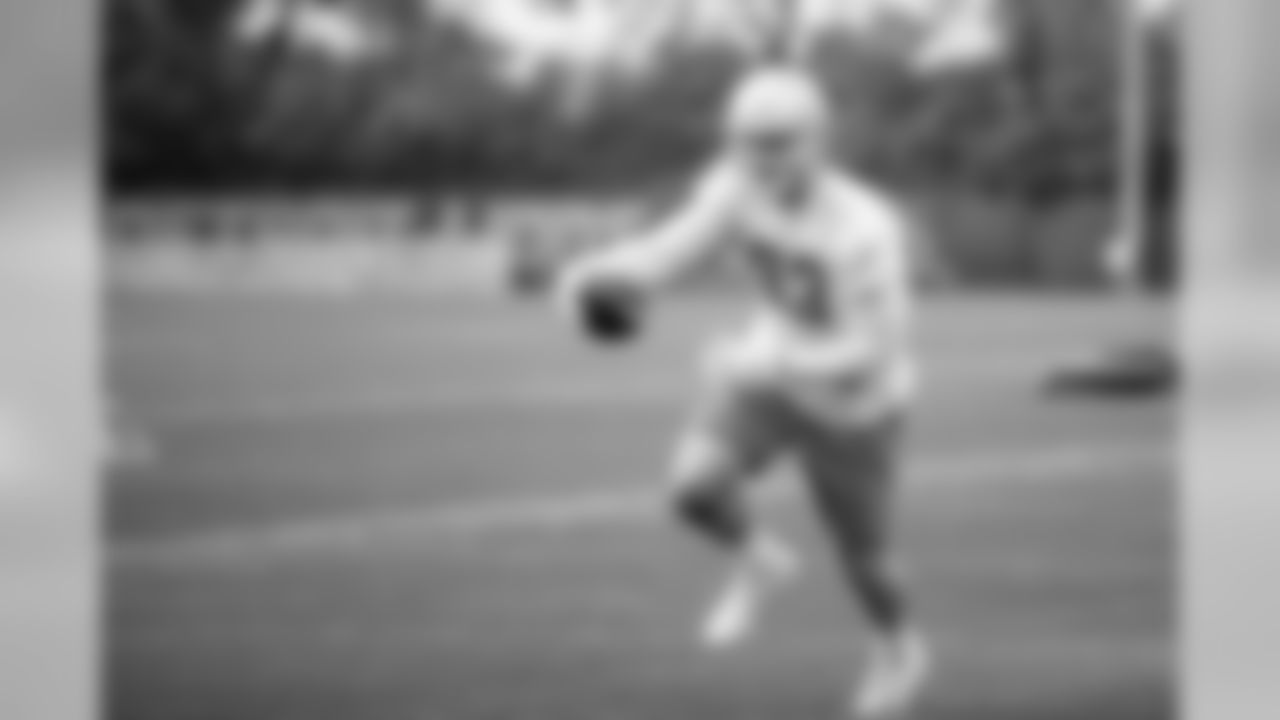 Detroit Lions tight end Jesse James (83) during Day 1 of OTAs on Monday, May 20, 2019 in Allen Park, Mich. (Detroit Lions via AP)