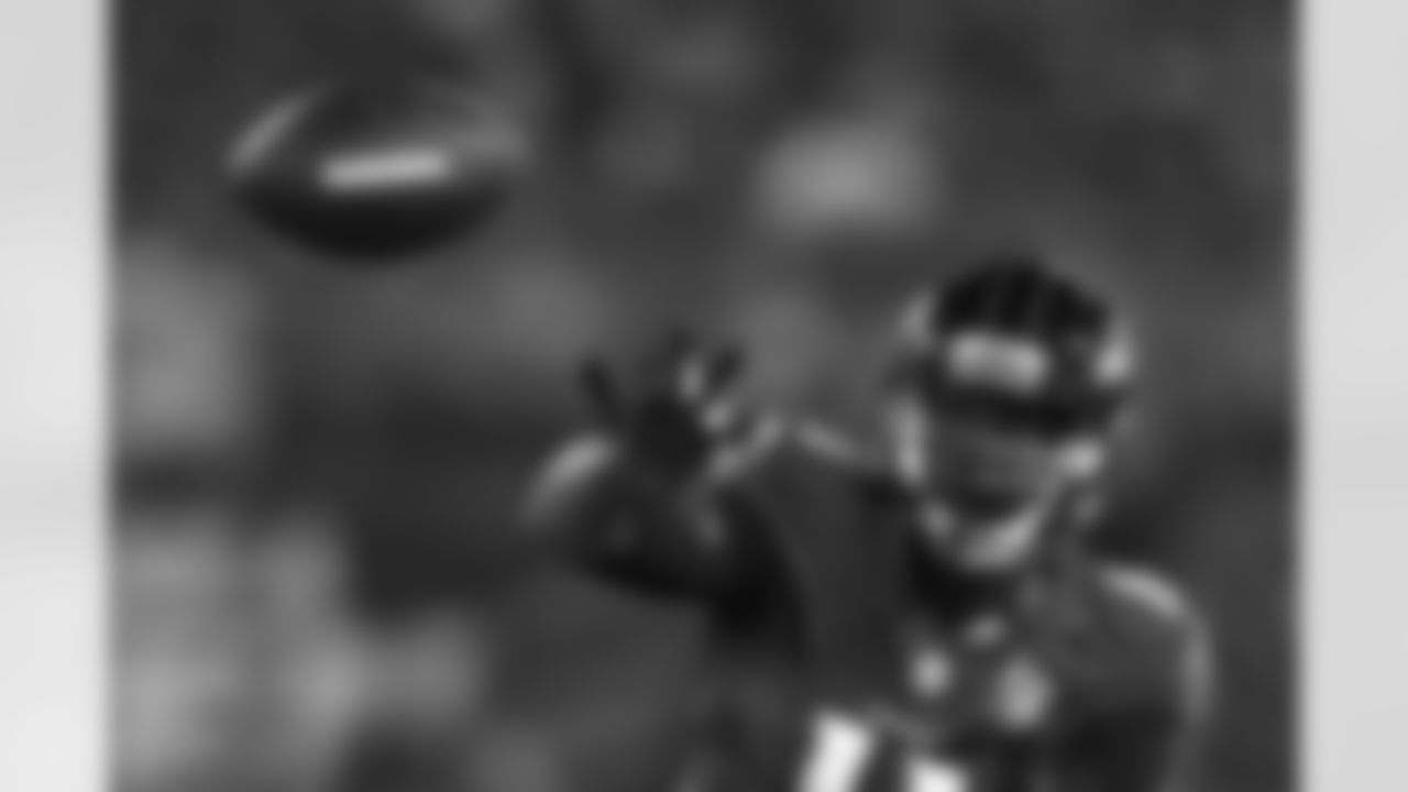 Baltimore Ravens wide receiver Breshad Perriman prepares to catch a pass in the second half of a preseason NFL football game against the Los Angeles Rams, Thursday, Aug. 9, 2018, in Baltimore. (AP Photo/Nick Wass)